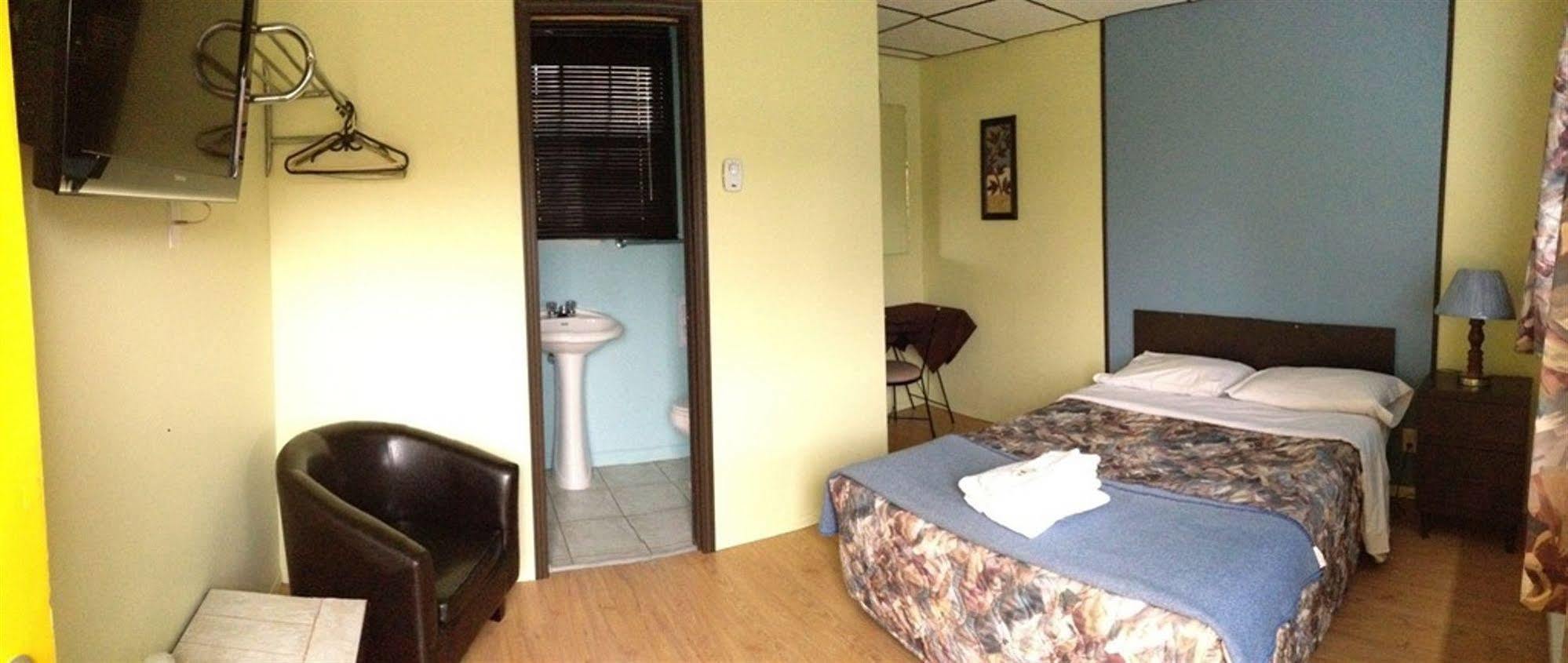 Motel Spring Шато-Рише Экстерьер фото